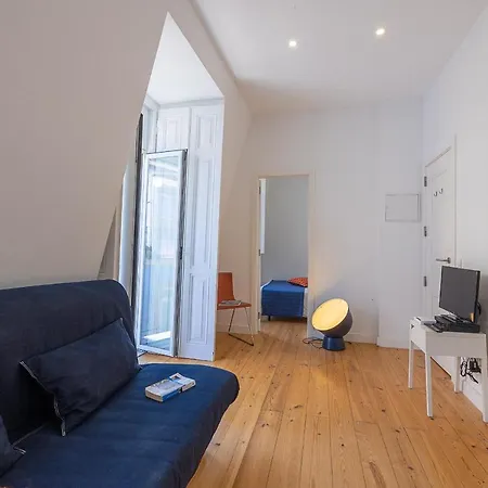 Castello 12-Apartments & Suites W/ Private Balcony Lisboa