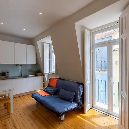 Apartamento Castello 12-Apartments & Suites W/ Private Balcony Lisboa