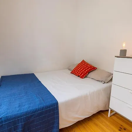 Castello 12-Apartments & Suites W/ Private Balcony Apartment Lisbon